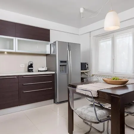 Prázdninový dům Garden Flora *